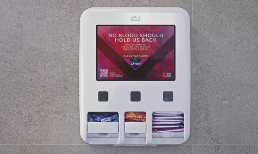Dispenser med Libresses menstruationsbeskyttelse i samarbejde med TORK