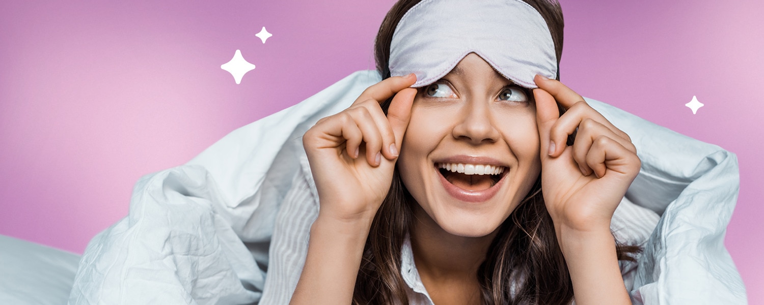 imagen de chica sorprendida con antifaz - Saba