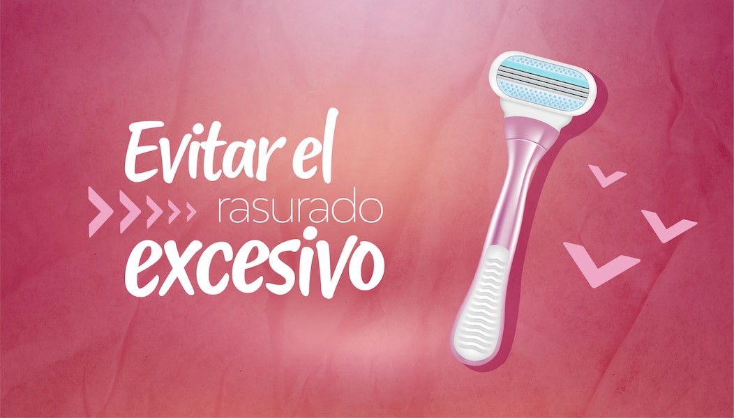 maquinilla de rasurar sobre un fondo rosa