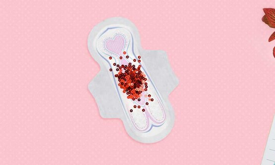 Imagen de una toalla femenina con un fondo rosa - Saba