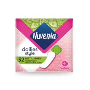 Confezione di proteggi slip Nuvenia Dailies Extra Lungo (protezione extra) su uno sfondo composto da un vortice di stelle